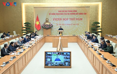 Thủ tướng Phạm Minh Chính: Đưa các dự án nhà ở xã hội vào "luồng xanh", "luồng ưu tiên" - ảnh 2