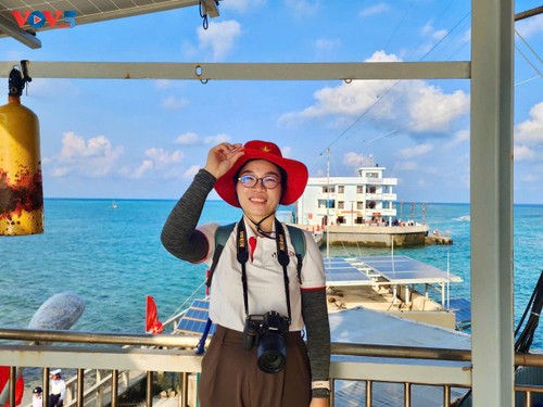 Reporting from Truong Sa: A journey of pride, resilience, and patriotism - ảnh 1