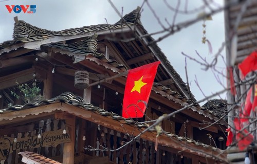 Pioneer of community-based tourism in Lo Lo Chai village - ảnh 2