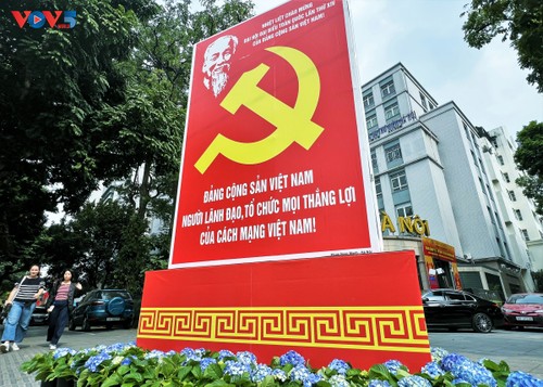 French listeners express expectations for Vietnam’s 14th National Party Congress - ảnh 2