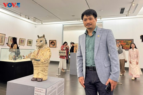 Galloping through time: the Horse in Vietnamese art - ảnh 3