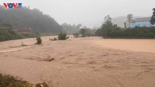 Thủ tướng Phạm Minh Chính yêu cầu khẩn trương khắc phục hậu quả lũ ở Điện Biên - ảnh 2
