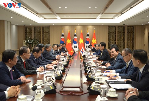 Quan hệ Đối tác chiến lược toàn diện Việt Nam - Hàn Quốc sẽ ngày càng phát triển thực chất, hiệu quả, bền vững  - ảnh 2