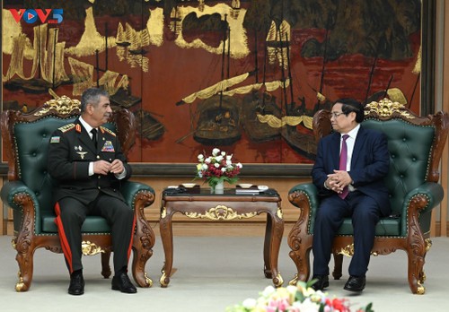 Tiếp tục thúc đẩy, làm sâu sắc quan hệ hợp tác quốc phòng Việt Nam - Azerbaijan - ảnh 1