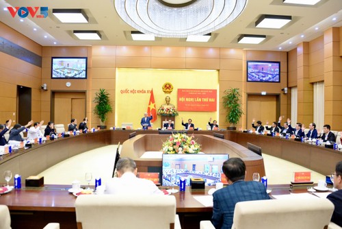 Chủ tịch Quốc hội Trần Thanh Mẫn: Khơi dậy mạnh mẽ tinh thần đoàn kết, kỷ cương, sáng tạo trong Đảng bộ Quốc hội - ảnh 2