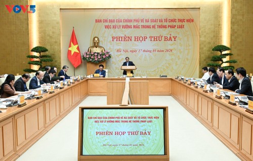 Thủ tướng Phạm Minh Chính: Đổi mới tư duy xây dựng luật từ tập trung quản lý sang kiến tạo và phục vụ - ảnh 1