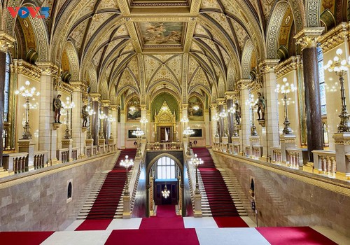 Inauguran Foro de Mujeres Vietnamitas en Europa - ảnh 1