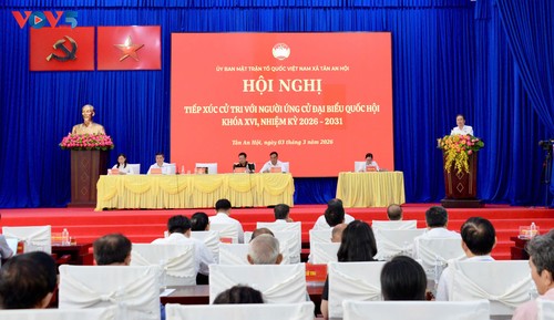 Presidente del Parlamento se reúne con votantes de Ciudad Ho Chi Minh - ảnh 3