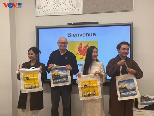 14ᵉ Journée européenne des langues: quand les langues rapprochent les cœurs et les esprits  - ảnh 5