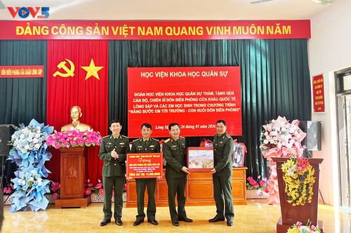 Têt solidaire: quand l’armée réchauffe l’hiver des communes frontalières - ảnh 2