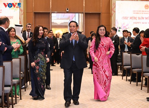 Le Vietnam réaffirme son attachement au multilatéralisme devant le corps diplomatique - ảnh 1