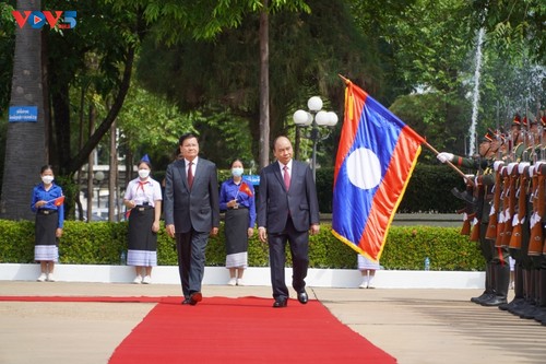 ปีสามัคคีมิตรภาพเวียดนาม – ลาว : ร่วมกันธำรงและทำนุบำรุงความสัมพันธ์มิตรภาพพิเศษ - ảnh 1