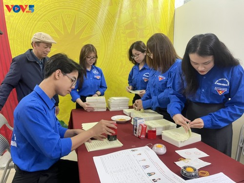 Tuổi trẻ Thủ đô tham gia hỗ trợ công tác bầu cử - ảnh 1