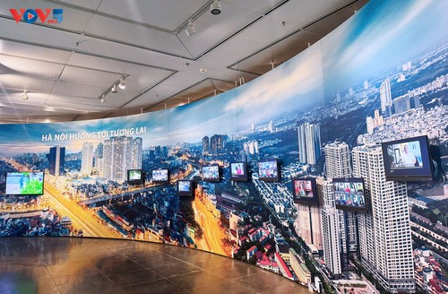 Hanoi Museum introduces new exhibition, opens free of charge  - ảnh 2