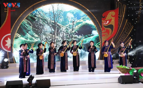 Lan tỏa văn hóa Việt qua Chương trình nghệ thuật truyền thống toàn Châu Âu lần 2 - ảnh 1