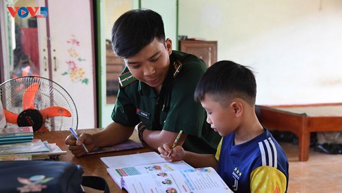 Vững vàng “thế trận lòng dân” vùng biên cương Đông Nam Bộ - ảnh 3