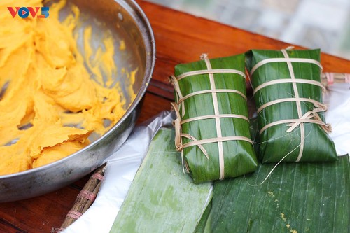 Thưởng thức bánh bí đỏ tại Lạng Sơn: Hương vị bản làng trong đời sống người Tày - ảnh 2