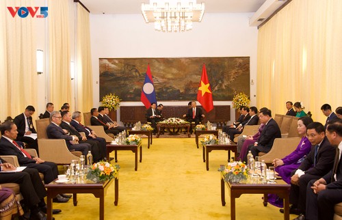 Tổng Bí thư Tô Lâm hội kiến Tổng Bí thư, Chủ tịch nước Lào - ảnh 2