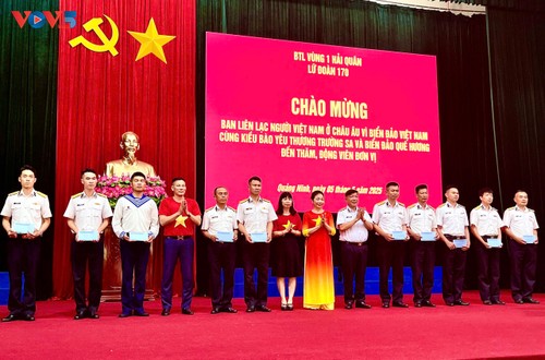 Nhịp cầu nghĩa tình: Kiều bào châu Âu và Hải quân Nhân dân Việt Nam - ảnh 4