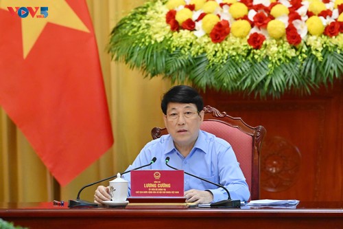 Chủ tịch nước Lương Cường làm việc với Văn phòng Chủ tịch nước về các nhiệm vụ trọng tâm thời gian tới - ảnh 2