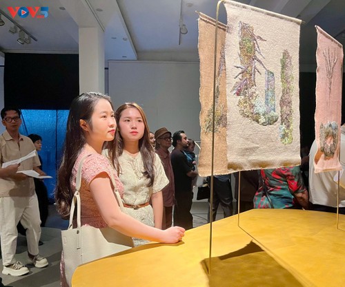 Chiêm ngưỡng nghệ thuật New Zealand đương đại tại Hà Nội - ảnh 4