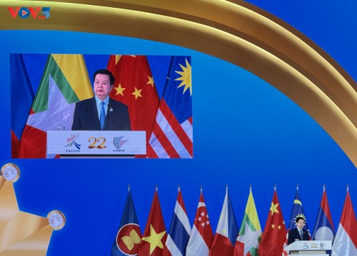 Khẳng định thương hiệu hàng Việt tại Hội chợ Trung Quốc - ASEAN - ảnh 2