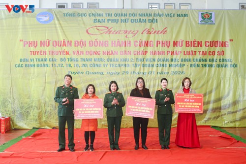 Thắp sáng niềm tin cho phụ nữ và trẻ em vùng biên - ảnh 2