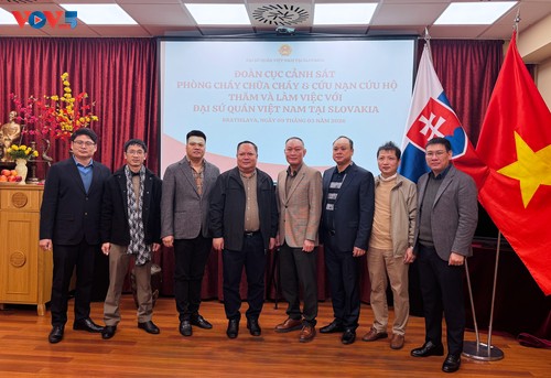 Việt Nam và Slovakia tăng cường hợp tác phòng cháy, chữa cháy - ảnh 1