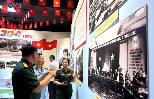 Exhibition revitalizes historical moments of 1975 Spring - ảnh 3
