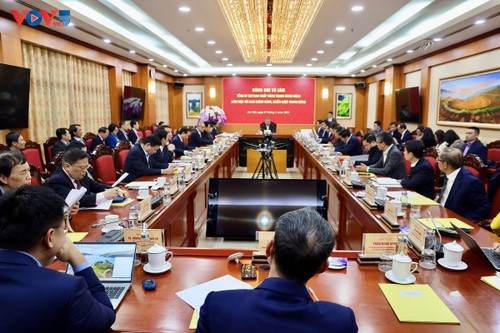 พรรคและรัฐจะมีนโยบายที่สำคัญเพื่อสนับสนุนการพัฒนาภาคเอกชนให้มีความเข้มแข็ง - ảnh 1