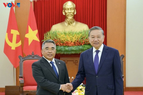 พัฒนาความสัมพันธ์หุ้นส่วนยุทธศาสตร์เวียดนาม-ฟิลิปปินส์ขึ้นสู่ขั้นสูงใหม่ - ảnh 1