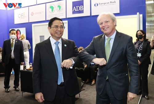 Vietnam focuses on sustainable development, green growth - ảnh 1