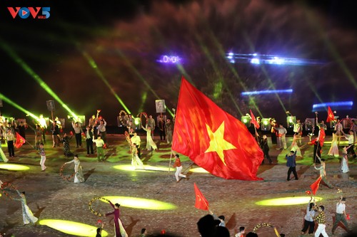 2nd HCM City River Festival opens - ảnh 1