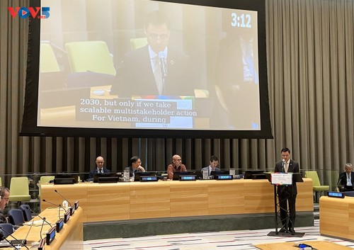 Vietnam comprometido a cumplir con Agenda 2030 para Desarrollo Sostenible - ảnh 1