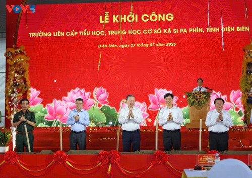 เลขาธิการใหญ่พรรค โตเลิม เข้าร่วมพิธีวางศิลาฤกษ์ก่อสร้างโรงเรียนในจังหวัดเดียนเบียน - ảnh 1