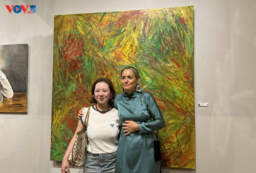 Bunte Schönheit der Ausstellung „Freundschaft – Amistad - Pagkakaibigan“ - ảnh 1