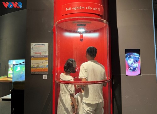 ศูนย์สำรวจวิทยาศาสตร์กวีเญิน นำวิทยาศาสตร์เข้าใกล้สาธารณชน - ảnh 9