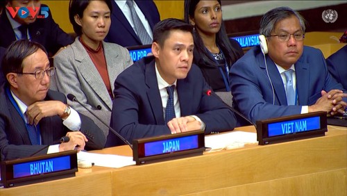 Le Vesak célébré à l’ONU: le Vietnam souligne l’importance du bouddhisme pour la paix mondiale - ảnh 1