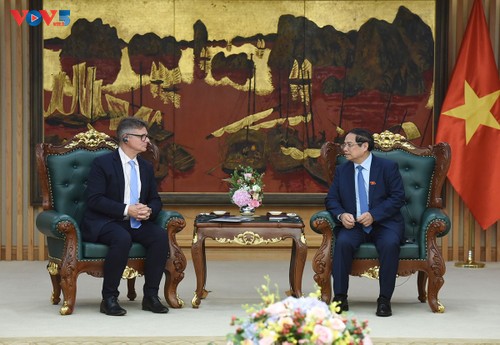 Le groupe américain HP prévoit d’augmenter ses investissements au Vietnam - ảnh 1