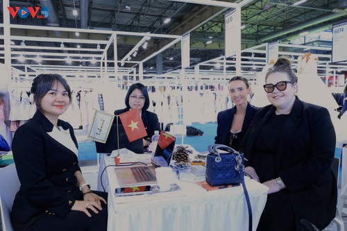 Textile-habillement: le Vietnam à l’assaut de l’Europe    - ảnh 2