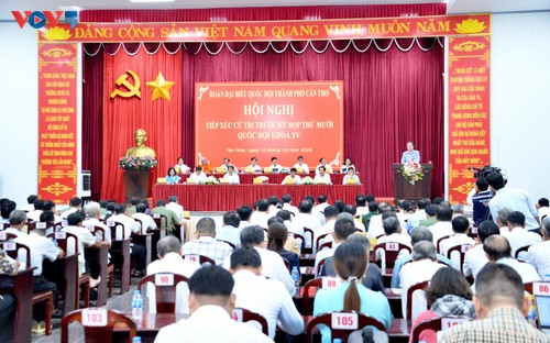 Trân Thanh Mân rencontre les électeurs de Cân Tho - ảnh 1