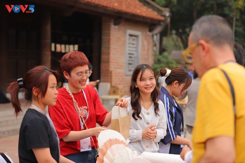 Hà Nội Art Fair: Không gian nghệ thuật đương đại “độc đáo” - ảnh 11