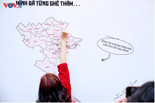 Khám phá vẻ đẹp Việt Nam qua trưng bày “Dọc miền di sản” - ảnh 19