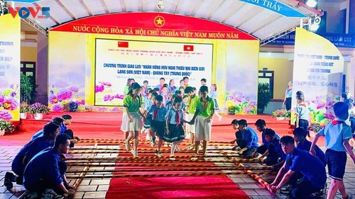 Vietnam-Chine: quand les populations frontalières bâtissent des ponts d’amitié - ảnh 1