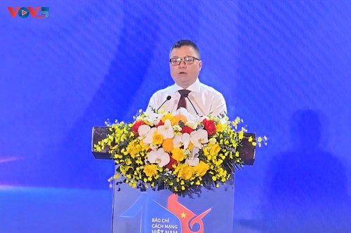 Hanoï accueille le 2e Forum national du journalisme - ảnh 2