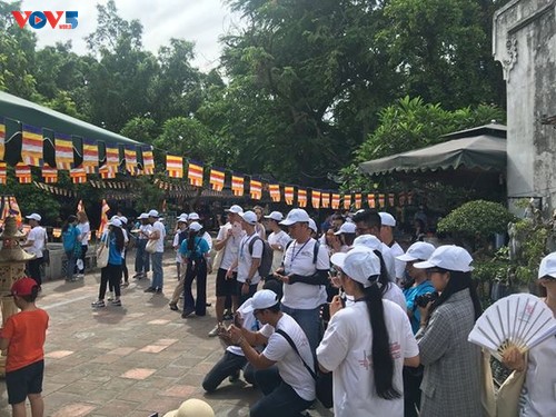 «Photo de famille» de l’Université d’été 2019:  Une communauté francophone en devenir  - ảnh 2