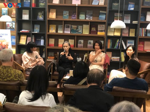 Tiểu thuyết “Nọc bướm” của nhà văn Pháp gốc Việt Anna Moï đến với bạn đọc Việt - ảnh 2