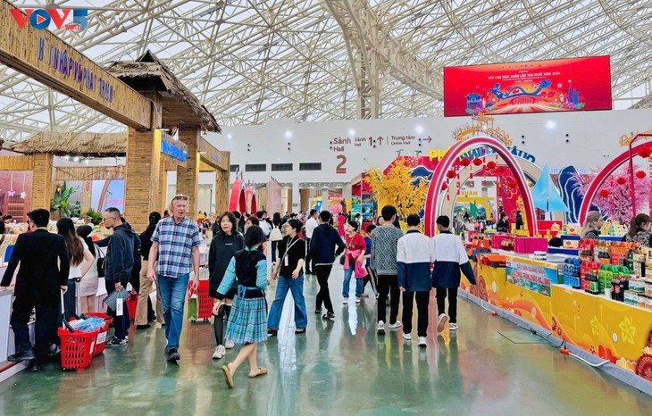 La Feria de Primavera 2026 atrae a unos 500.000 visitantes y dispara los ingresos - ảnh 1