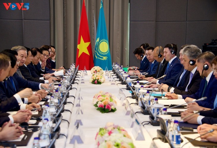 Vietnam y Kazajistán impulsan cooperación en nuevas áreas - ảnh 2