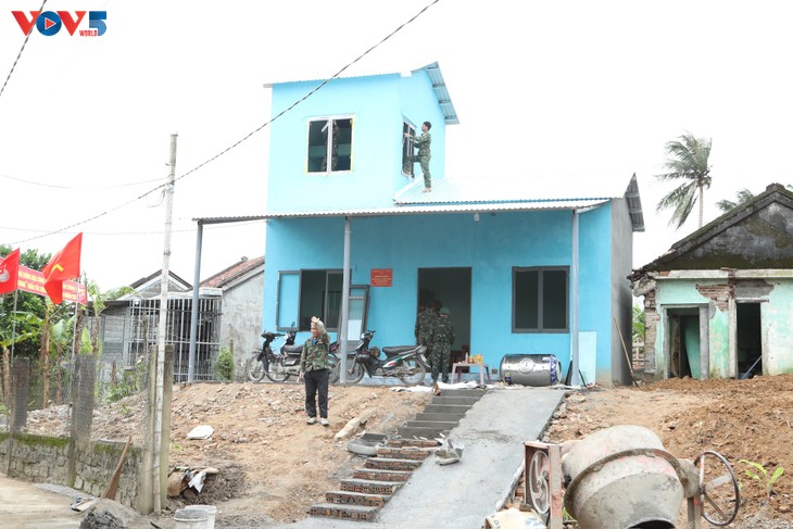 El bienestar se siente en cada hogar vietnamita en el Tet  - ảnh 6